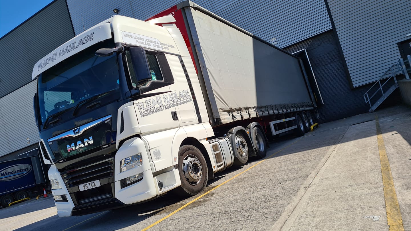 Wide load transport project